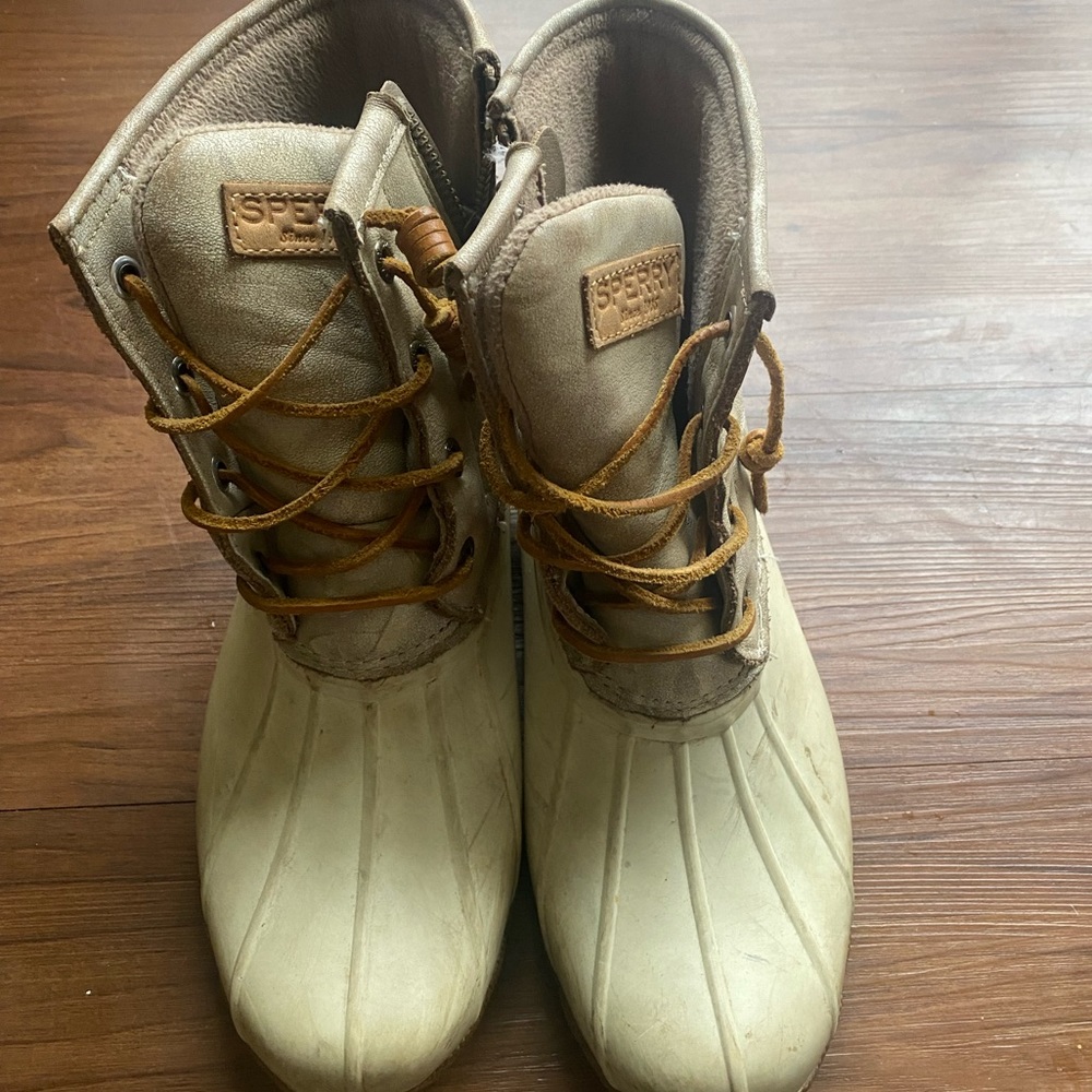 Sperry Rainboots